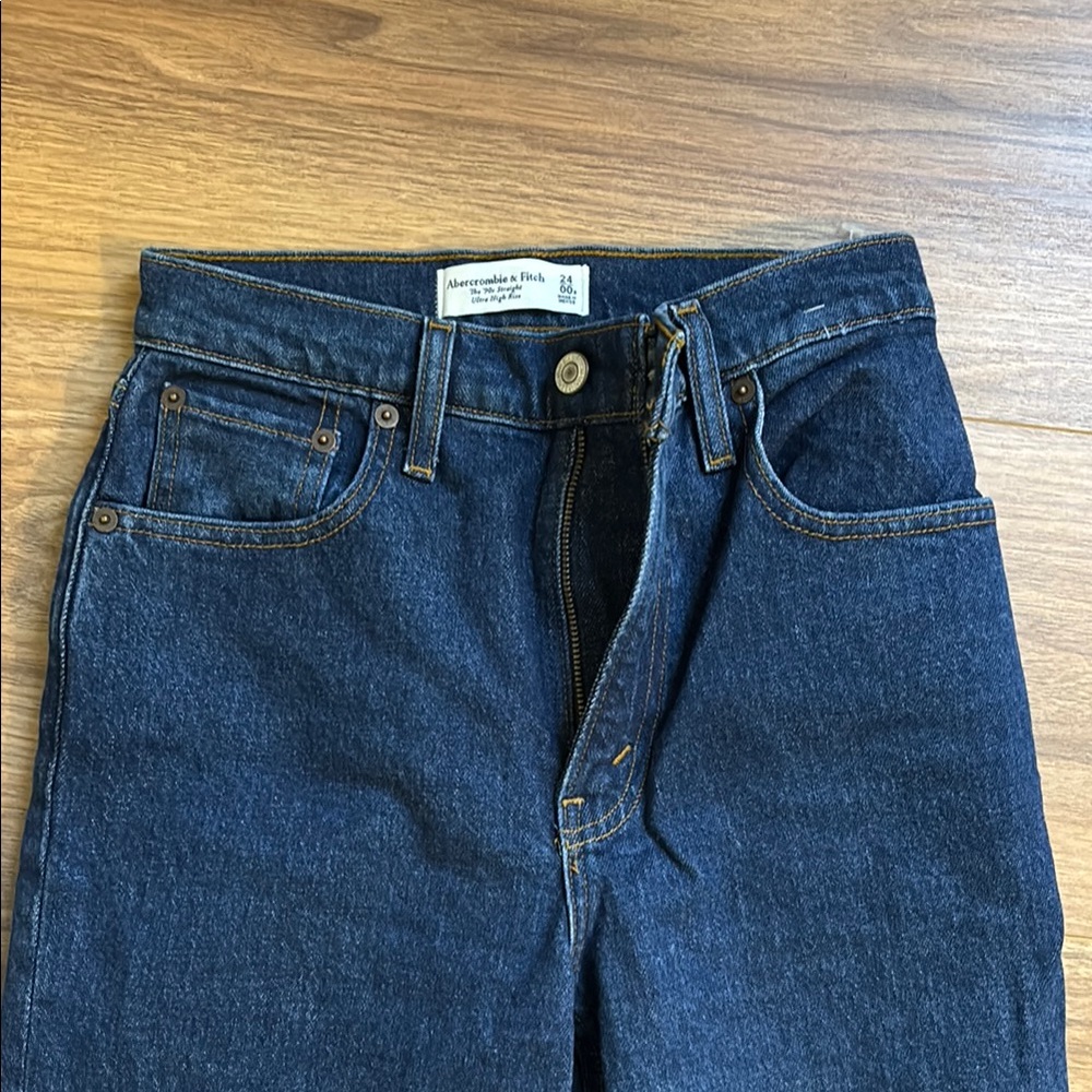 Abercrombie 90s straight ultra high rise